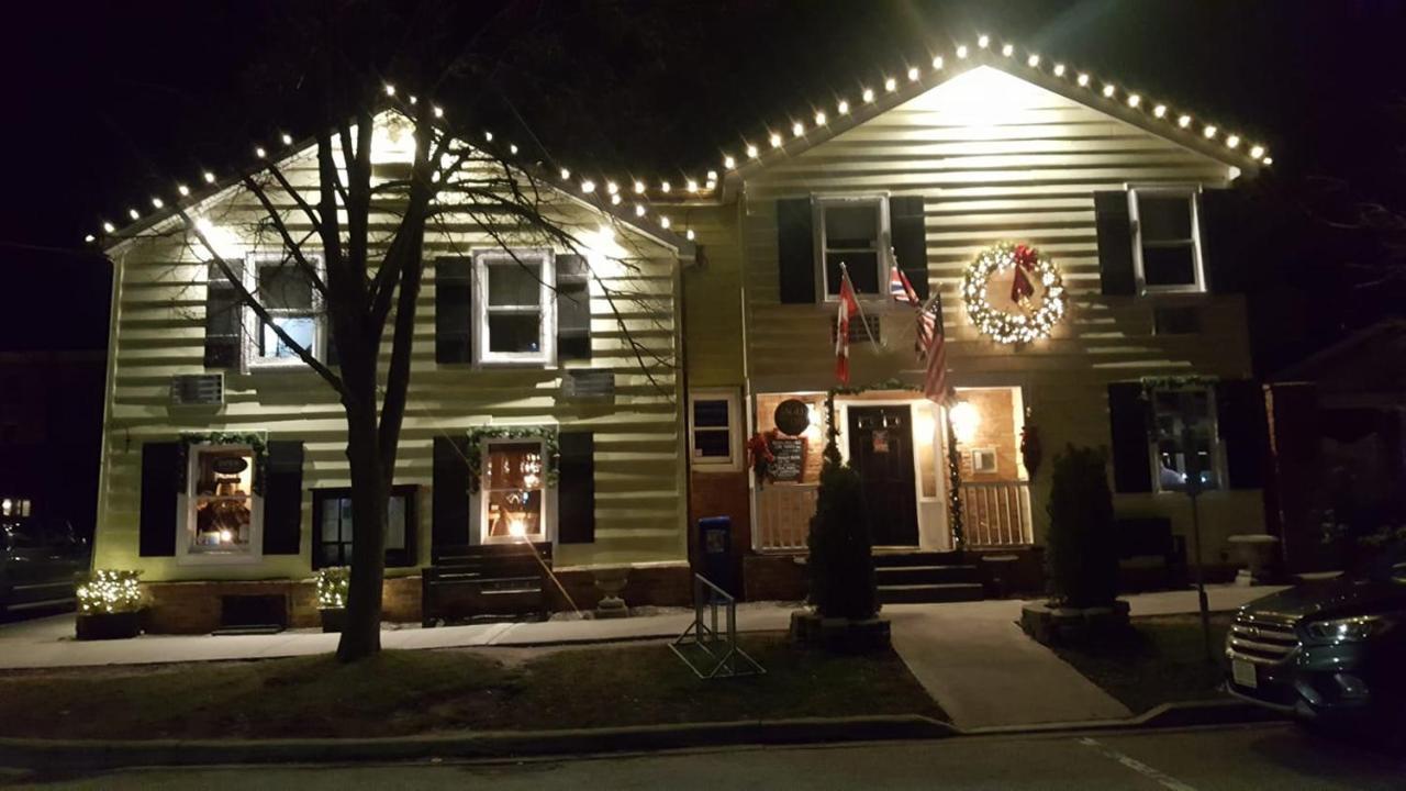 The Olde Angel Inn Niagara-on-the-Lake Kültér fotó